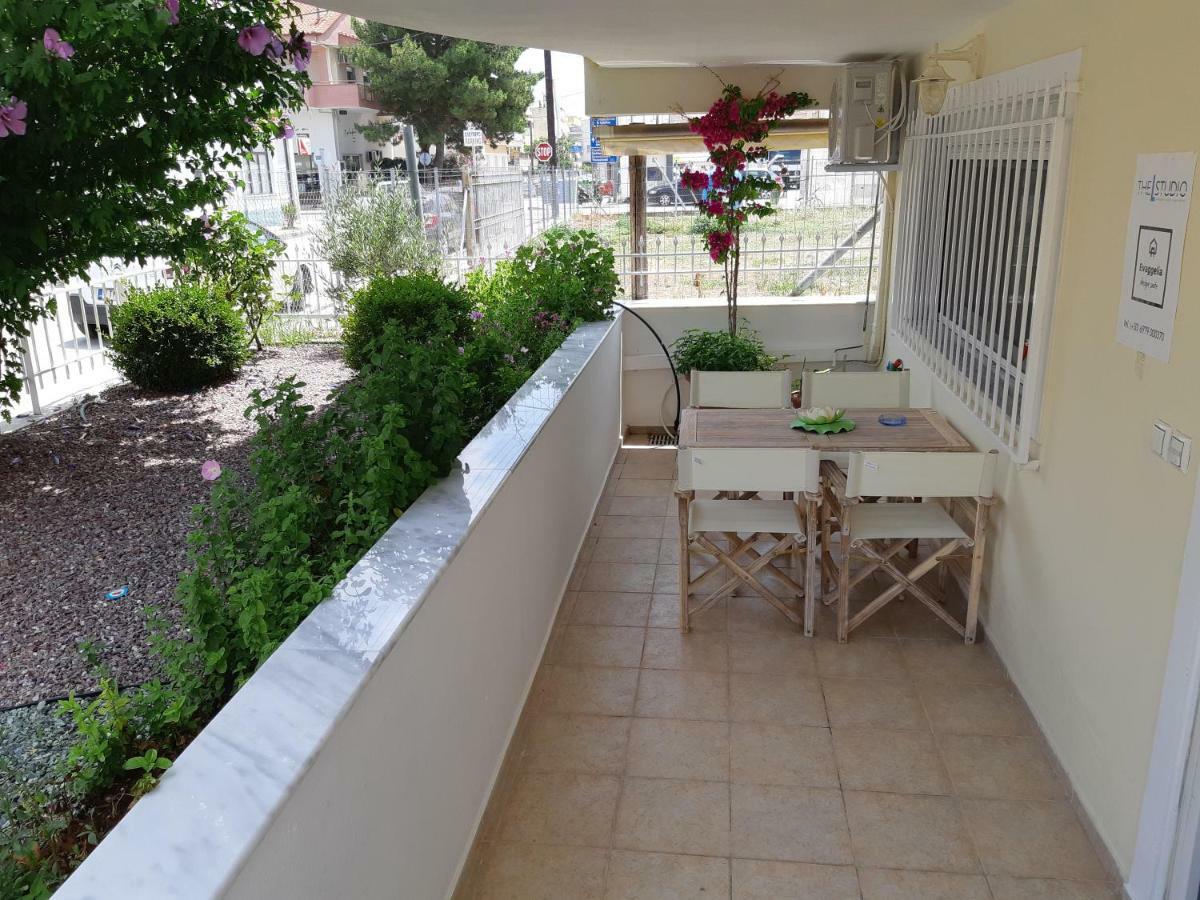 Evaggelia Design Suite Néa Péramos Esterno foto
