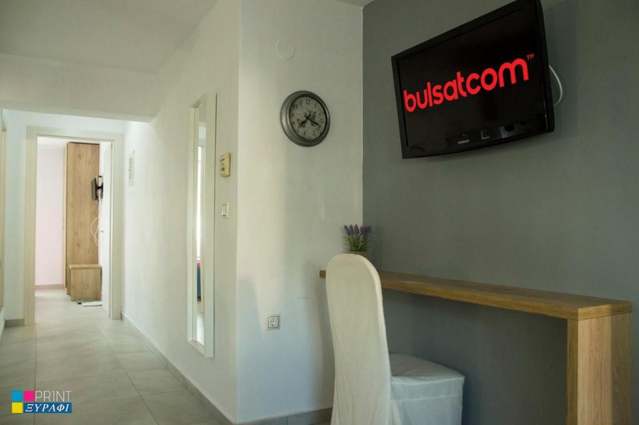 Evaggelia Design Suite Néa Péramos Esterno foto